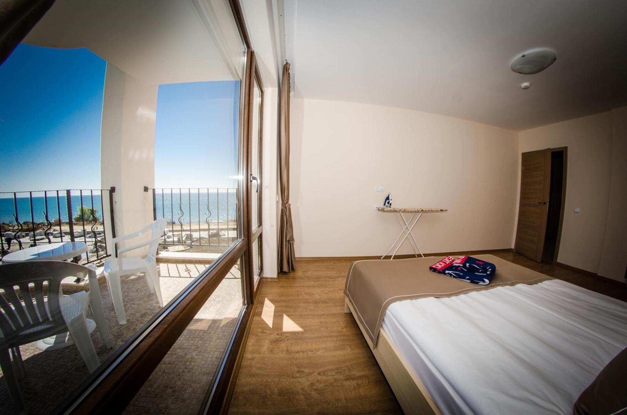 Premier Fort Sands Resort - Full Board Sunny Beach Room photo